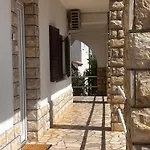 Zvijezda Apartamento *