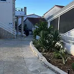 Zvijezda Rogoznica (Sibenik-Knin)