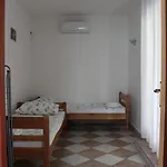 Zvijezda * Rogoznica (Sibenik-Knin)