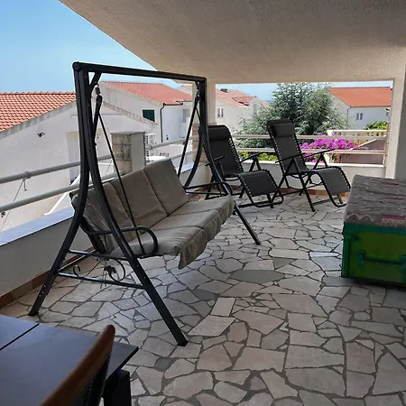 Zvijezda Apartment