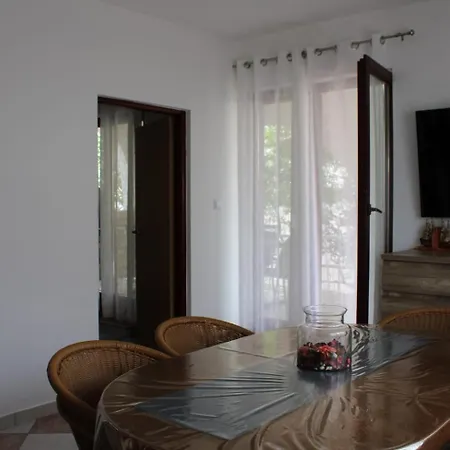 Zvijezda Rogoznica (Sibenik-Knin)