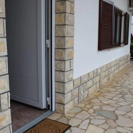 Zvijezda * Rogoznica (Sibenik-Knin)