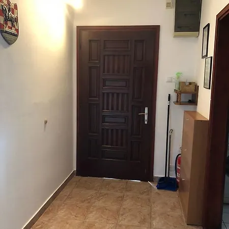 Apartment Zvijezda