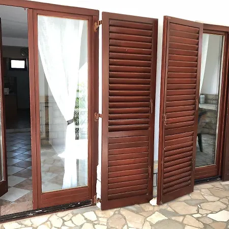 Zvijezda Apartamento Rogoznica (Sibenik-Knin)