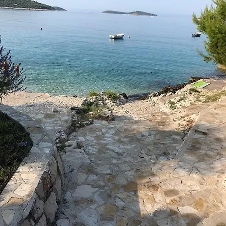 Zvijezda * Rogoznica (Sibenik-Knin)