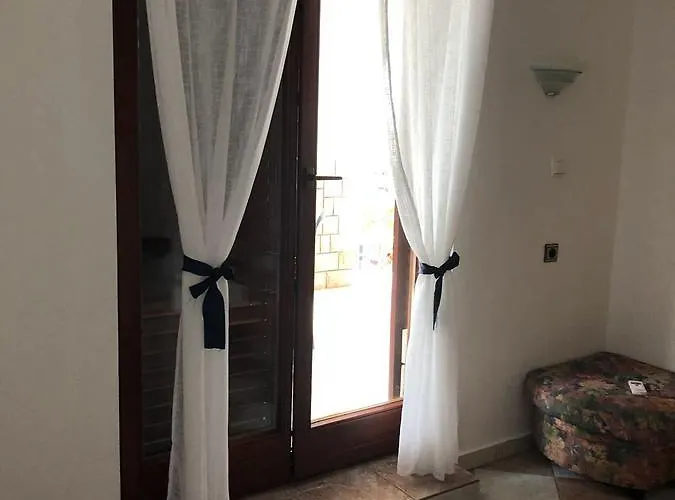 Zvijezda * Rogoznica (Sibenik-Knin)